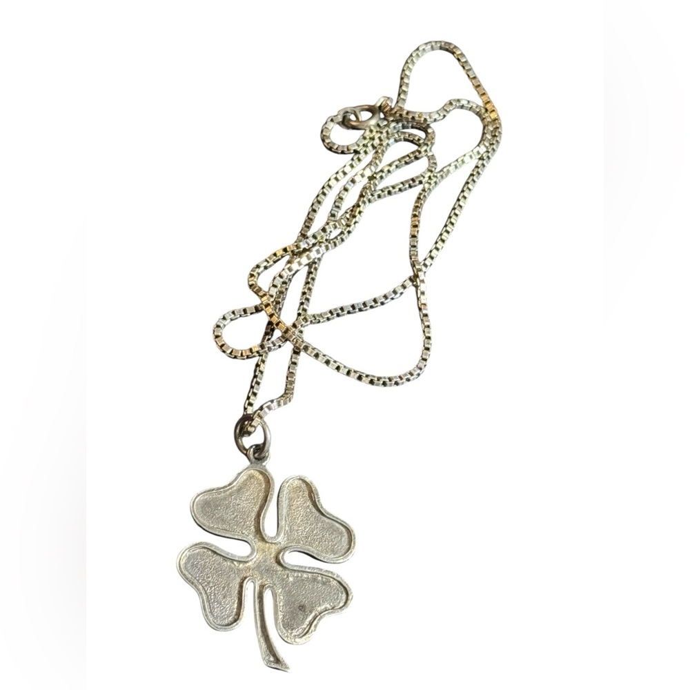 Sterling Silver Antique  925  Four-Leaf Clover Pendant Necklace